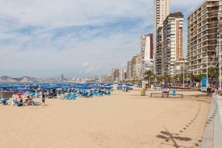 Playa Levante Vistas Al Mar بينايدورم المظهر الخارجي الصورة